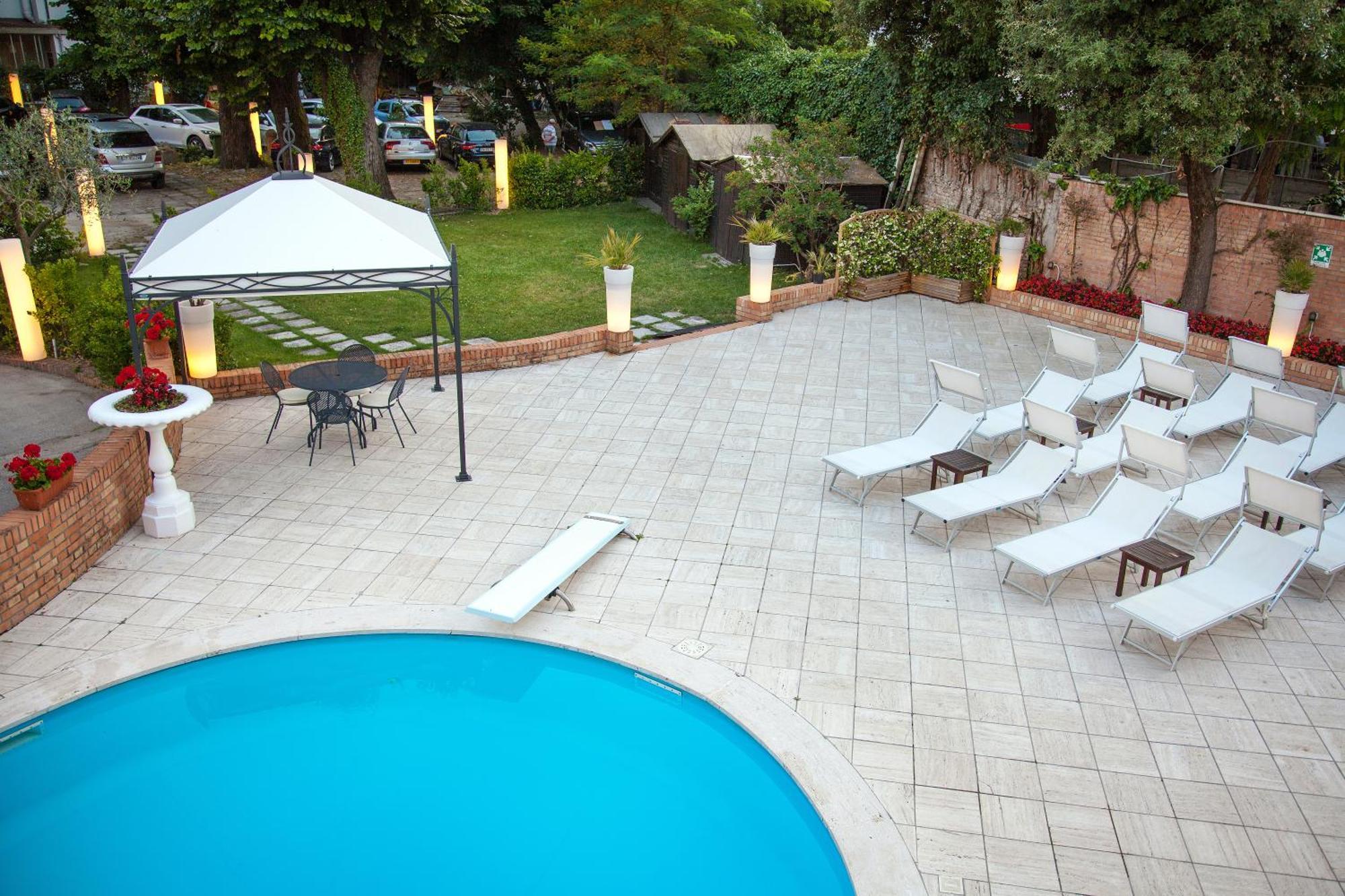 Villa Adriatica Ambienthotels Ρίμινι Εξωτερικό φωτογραφία
