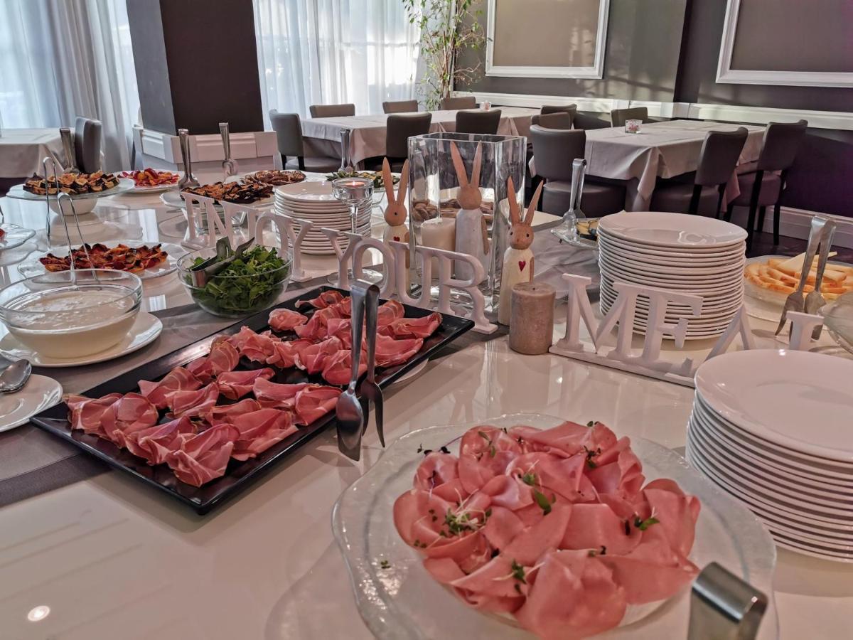 Villa Adriatica Ambienthotels Ρίμινι Εξωτερικό φωτογραφία